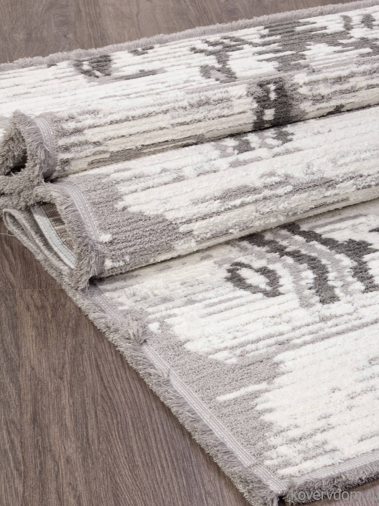 Ковер JOLI A940AW L.GREY / P.WHITE